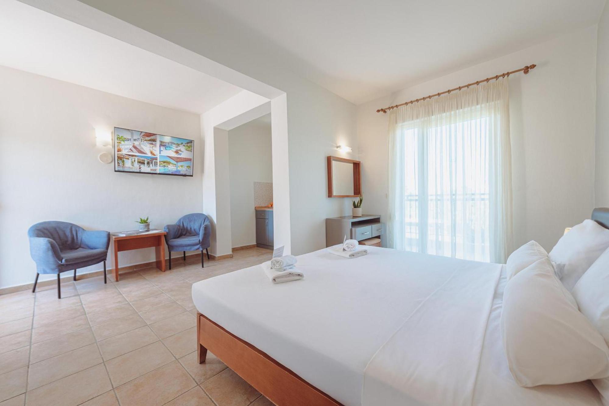 Ampelia Hotel Kassandra Hanioti Ngoại thất bức ảnh